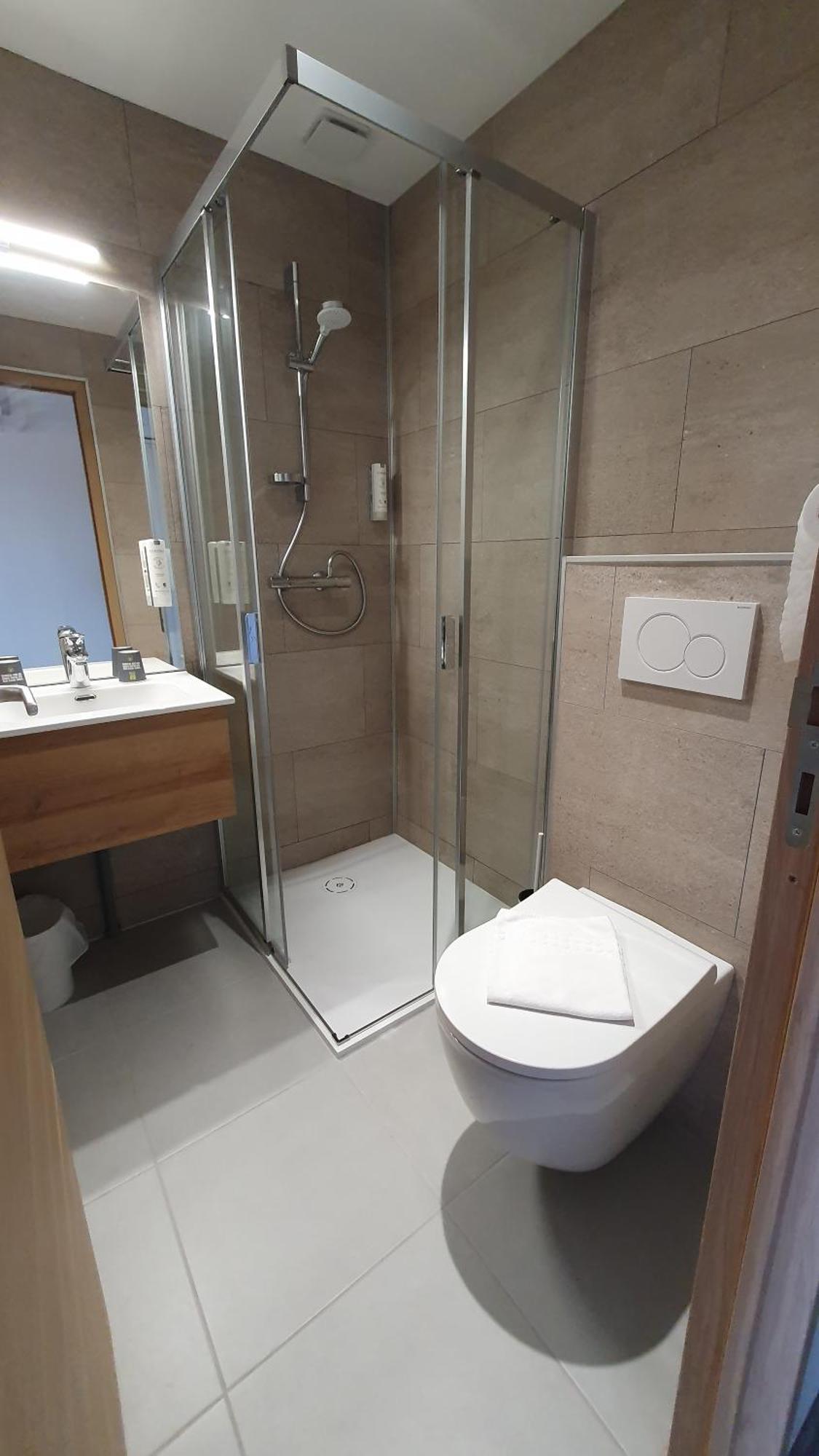 Logis Hotel - Les Pasteliers Lavaur  Ngoại thất bức ảnh