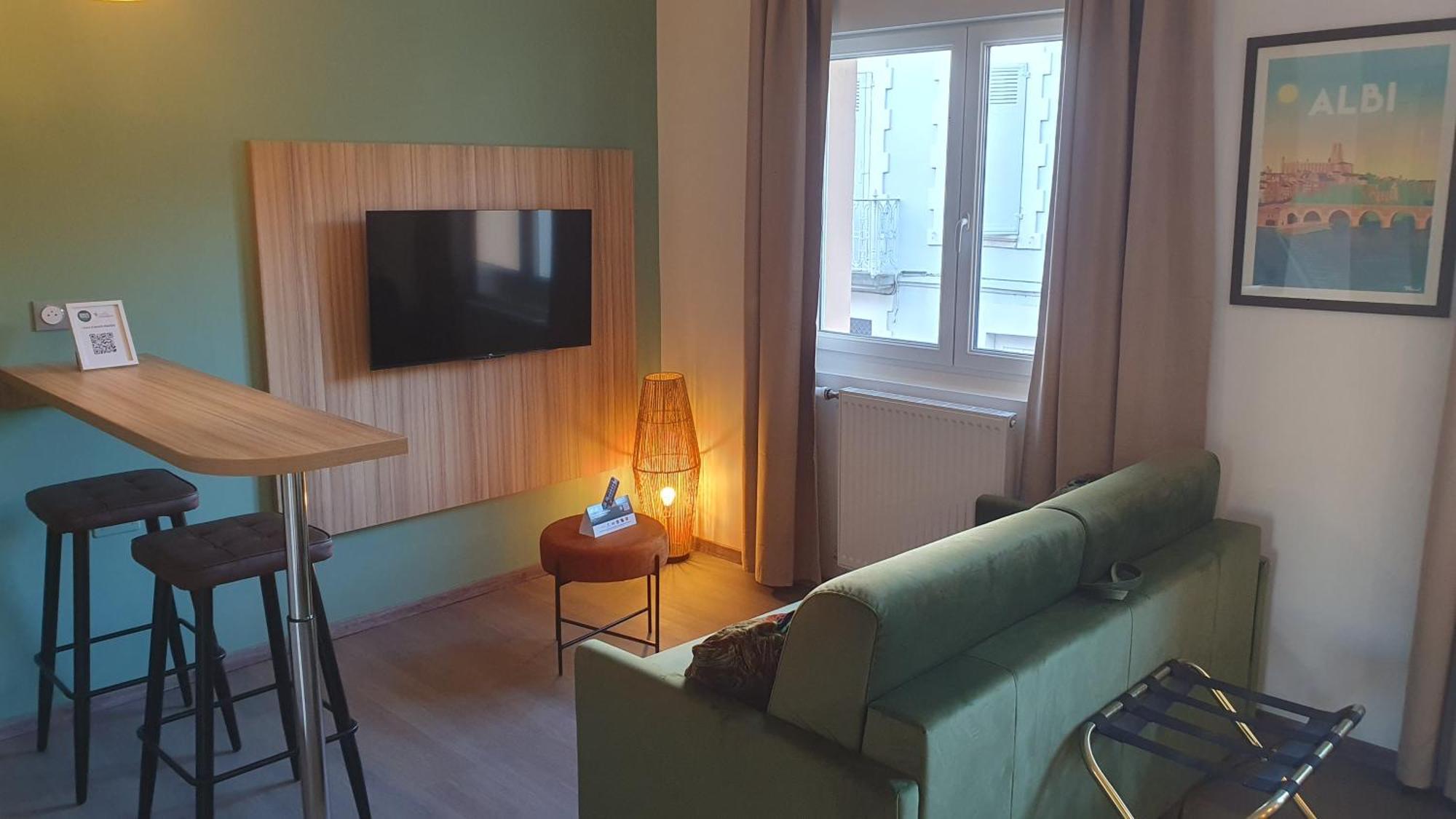 Logis Hotel - Les Pasteliers Lavaur  Ngoại thất bức ảnh